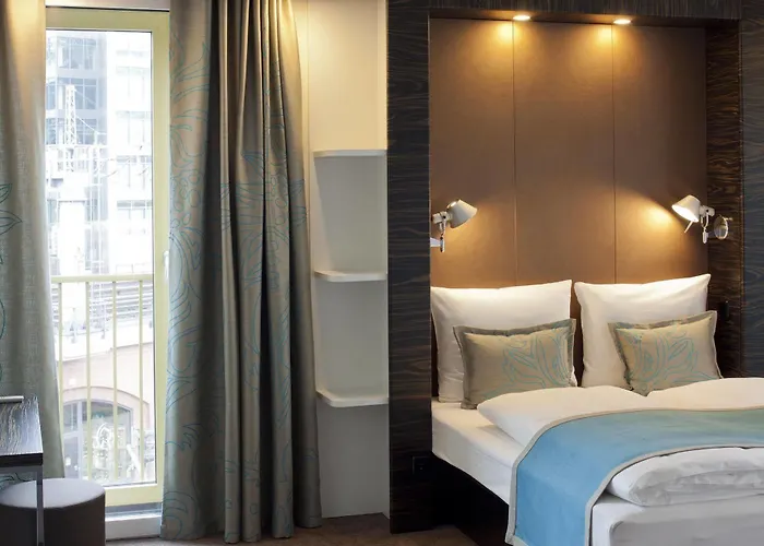 Hotel One Ku'damm 3*