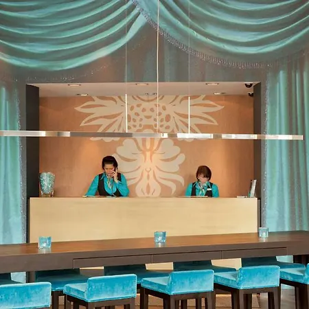 One Berlin-ku'damm Hotel