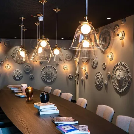 One Ku'damm فندق 3*