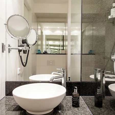 One Ku'damm Otel Berlin