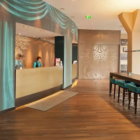 فندق One Ku'damm 3*