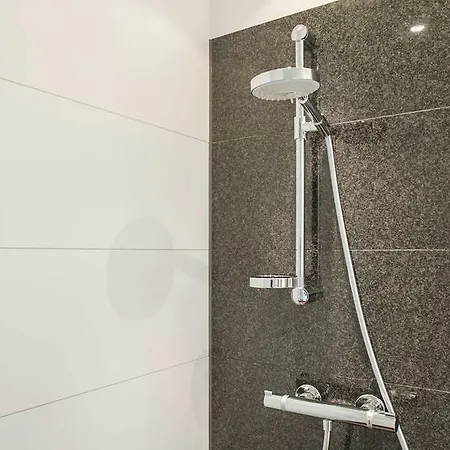 Hotell One Ku'damm 3*