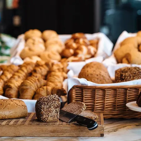 Hotell One Ku'damm 3*