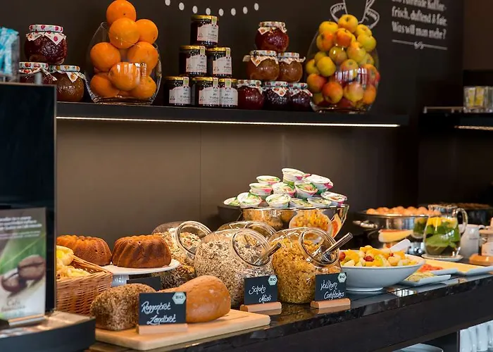 柏林库杜姆1号汽车酒店 柏林